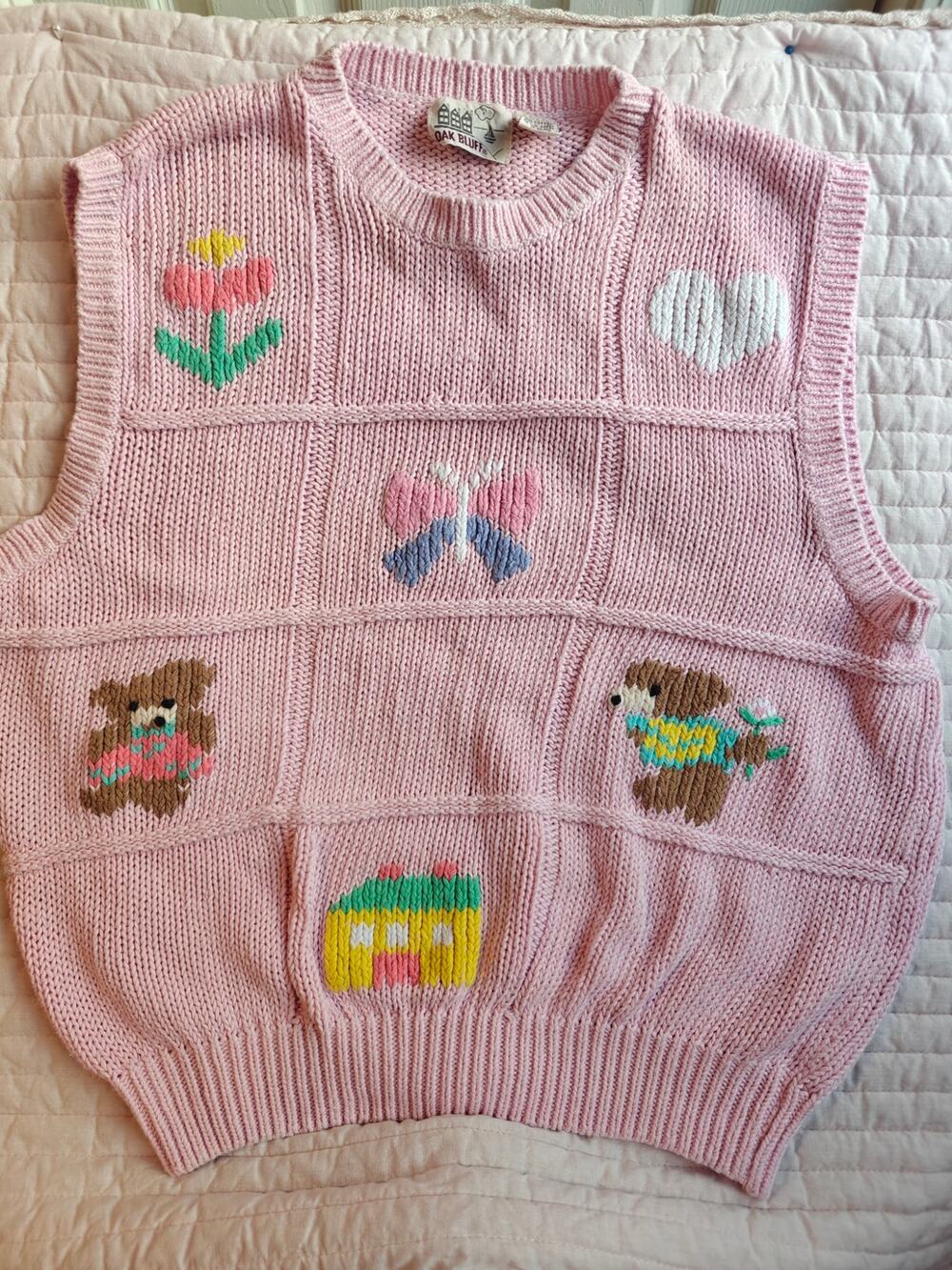 Vintage 90s Oak Bluff Pink Novelty Knit Sweater Vest 26 28 3X Bears House Hearts